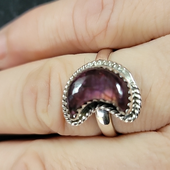 Sterling silver Crescent moon red Flash laboratory ring size 8 - Picture 2 of 5